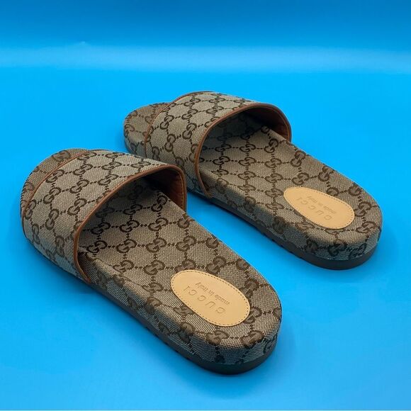 Gucci Beige Canvas Slide Sandals - Picture 3 of 5